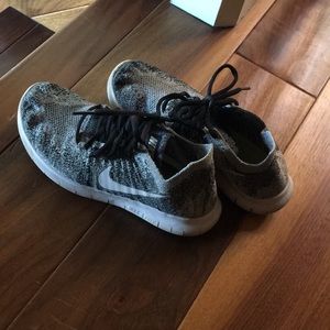 Nike free rn flyknit